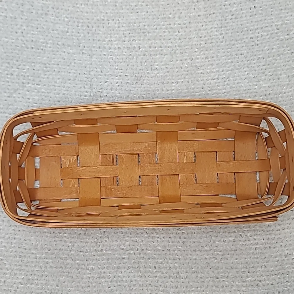 Longaberger Handmade Woven Vintage 1999 Classic Cracker Basket 14508 with Insert
